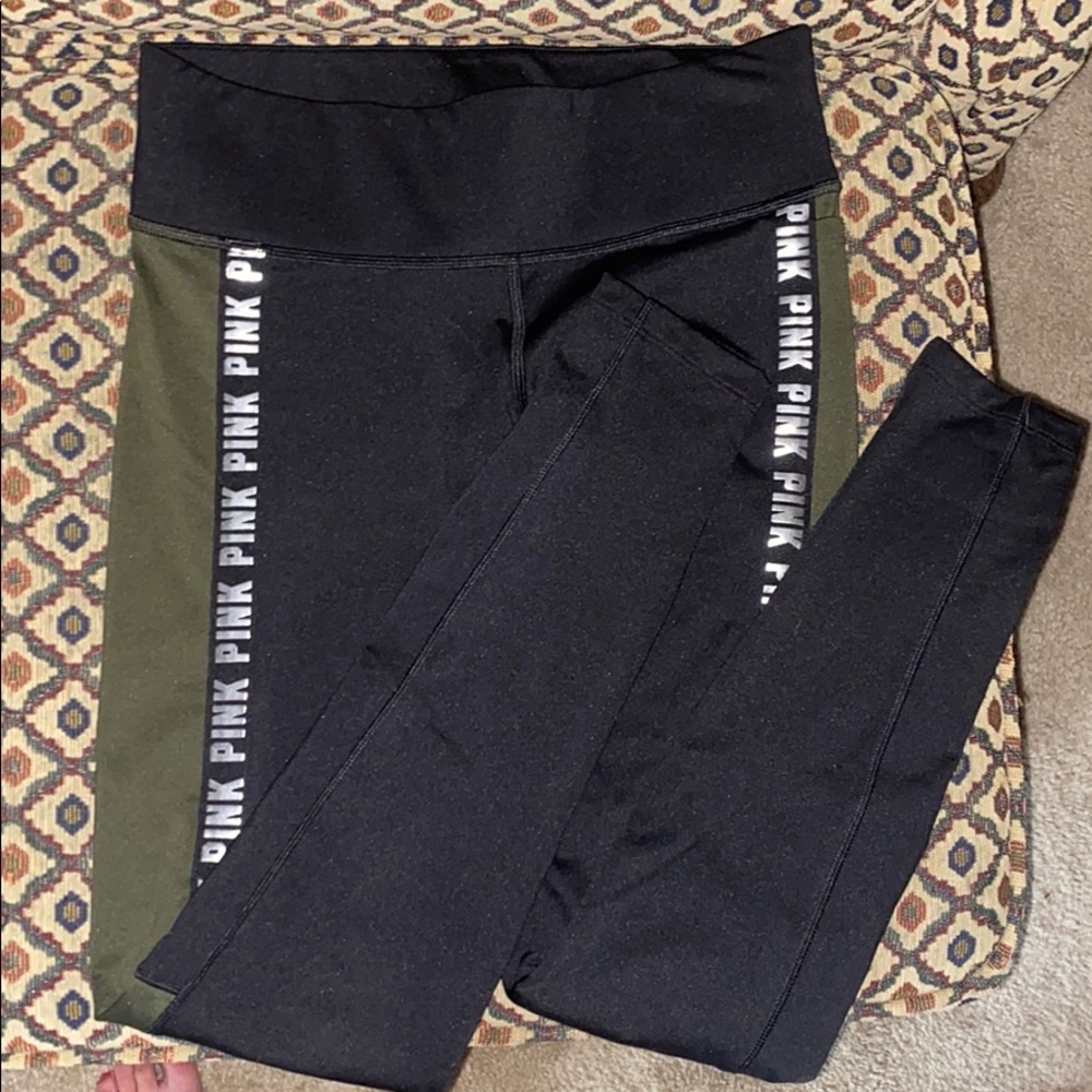 Victoria’s Secret PINK leggings